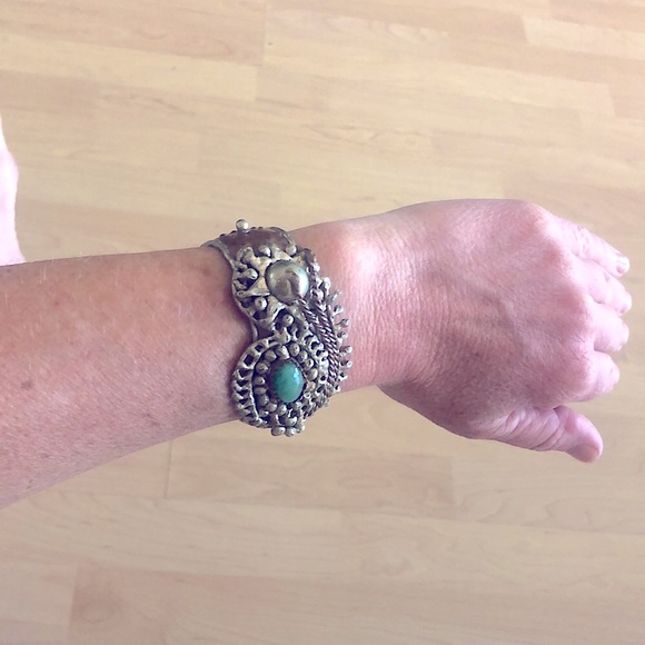 Handmade Copper and Gold Bracelet - Picture 4 of 6